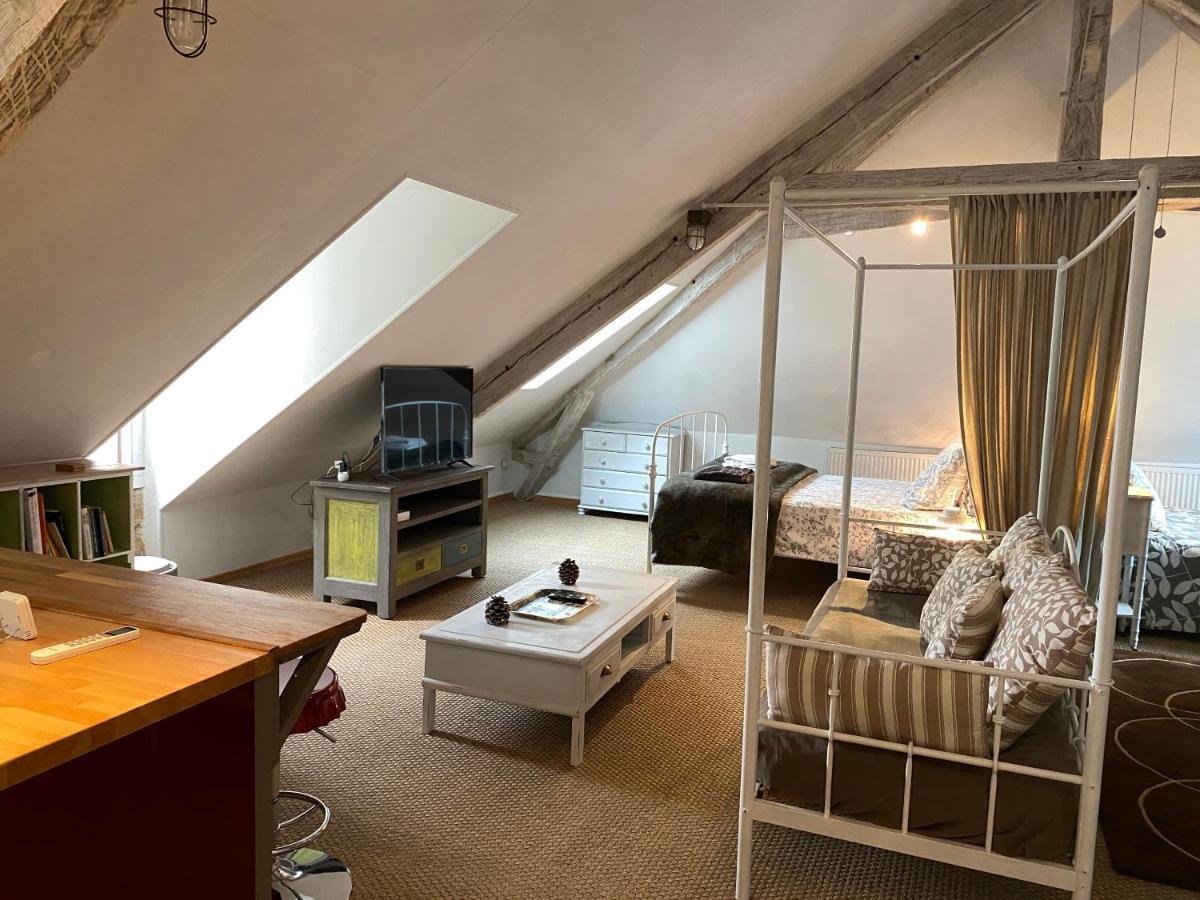 Residence Les Trois Jardins Avec Wifi Et Parking Gratuit Sarlat-la-Caneda Exterior photo