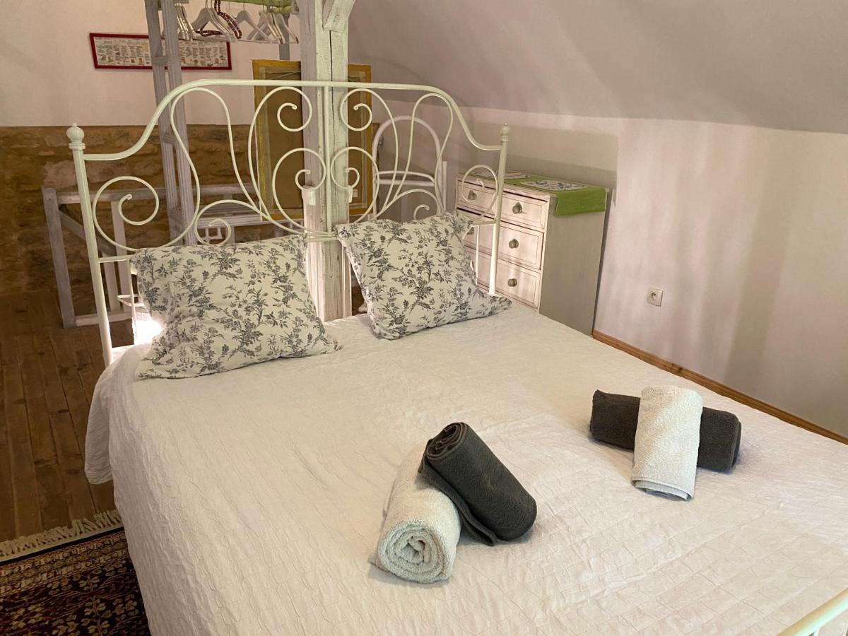 Residence Les Trois Jardins Avec Wifi Et Parking Gratuit Sarlat-la-Caneda Exterior photo