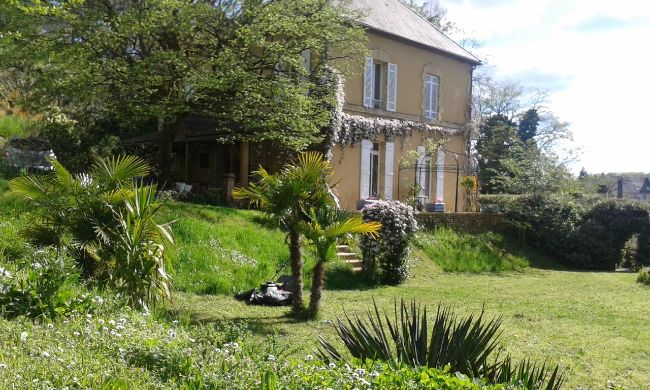 Residence Les Trois Jardins Avec Wifi Et Parking Gratuit Sarlat-la-Caneda Exterior photo